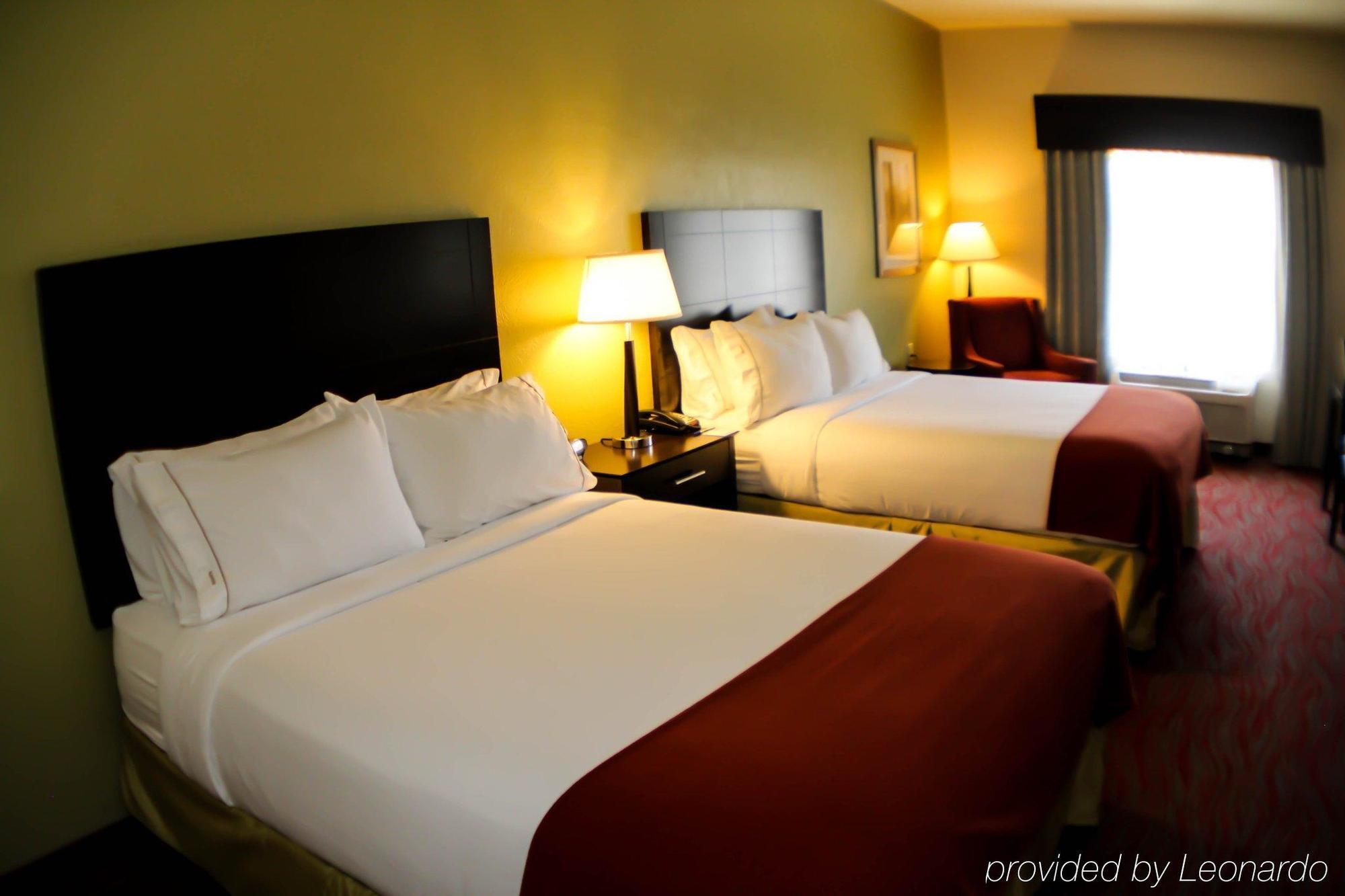 Holiday Inn Express & Suites Indianapolis North - Carmel By Ihg Exterior foto